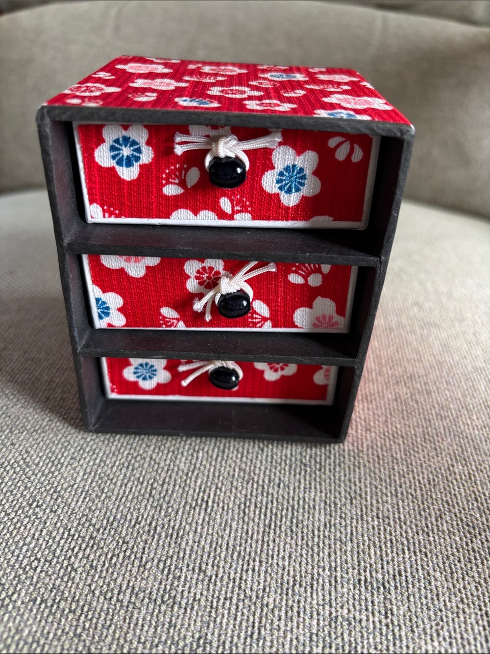 3x4 inch Decorative Red Floral 3-Drawer Organizer -from Japan